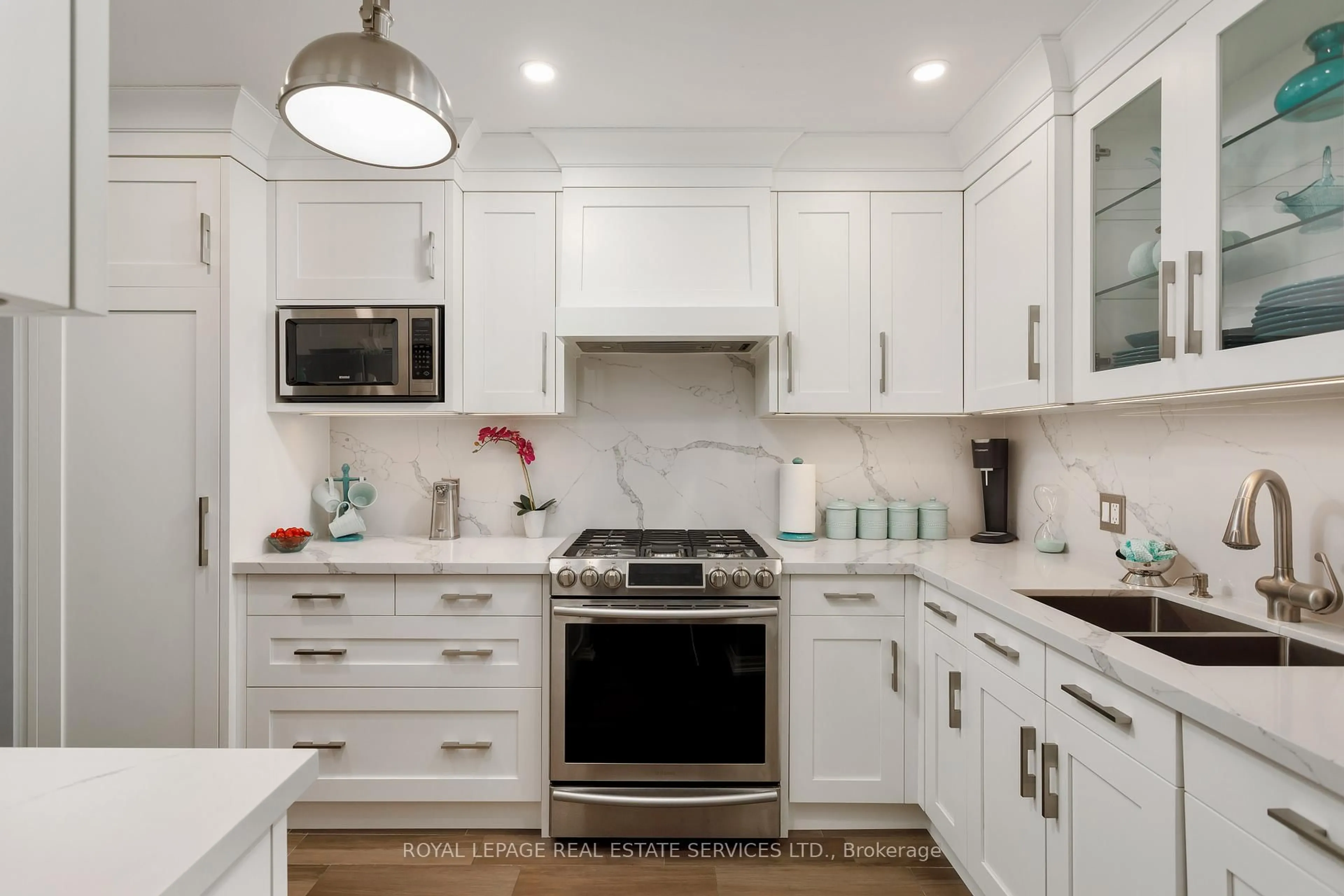 Contemporary kitchen, ceramic/tile floor for 2035 Asta Dr #61, Mississauga Ontario L5A 3Y2