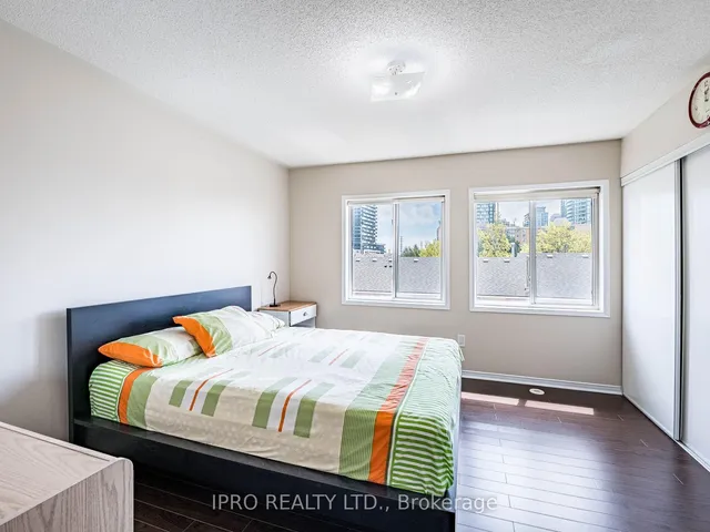 Additional property image - 50 Strathaven Dr Unit 12