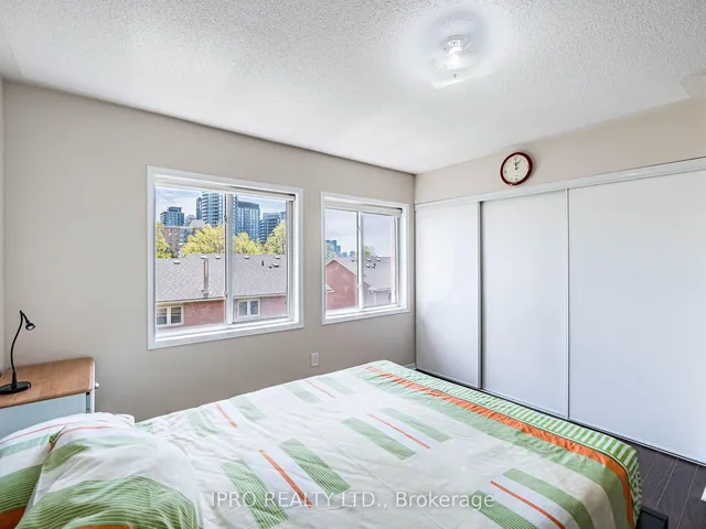 Additional property image - 50 Strathaven Dr Unit 12