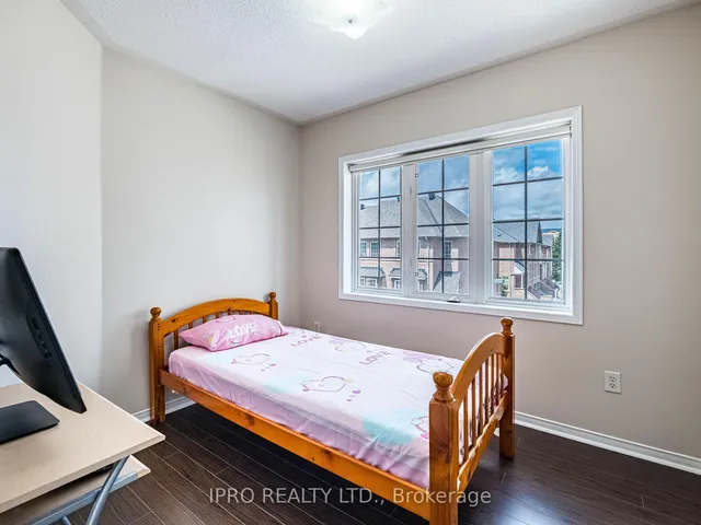 Additional property image - 50 Strathaven Dr Unit 12