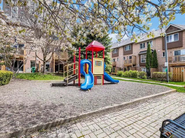 Additional property image - 50 Strathaven Dr Unit 12