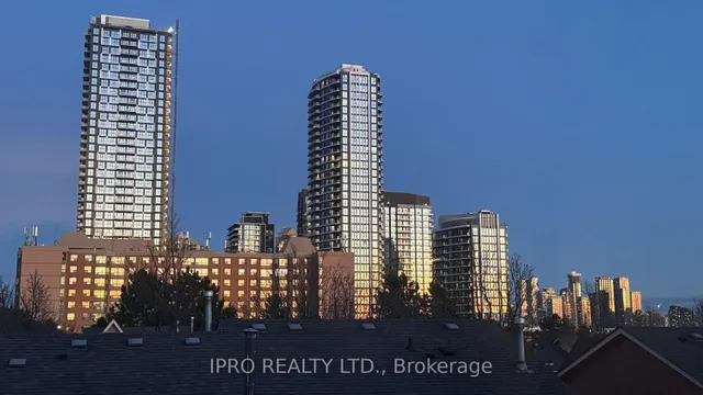 Additional property image - 50 Strathaven Dr Unit 12