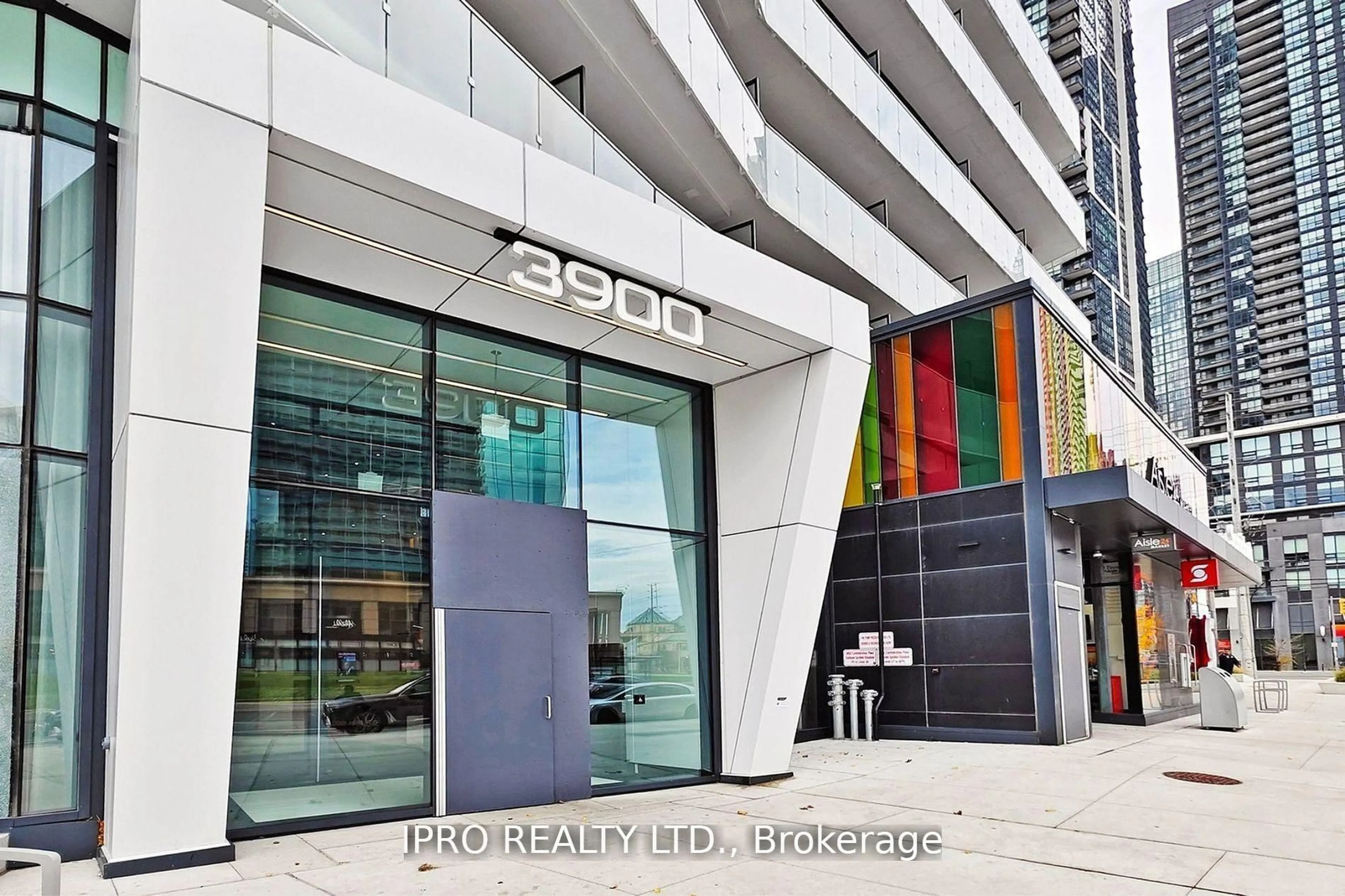 Unknown for 3900 Confederation Pkwy #1009, Mississauga Ontario L5B 0M3