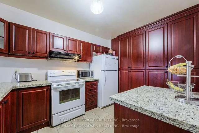 Additional property image - 234 Albion Rd Unit PH6