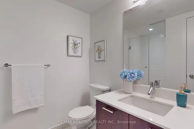 Additional property image - 2212 Lakeshore Blvd Unit 3206