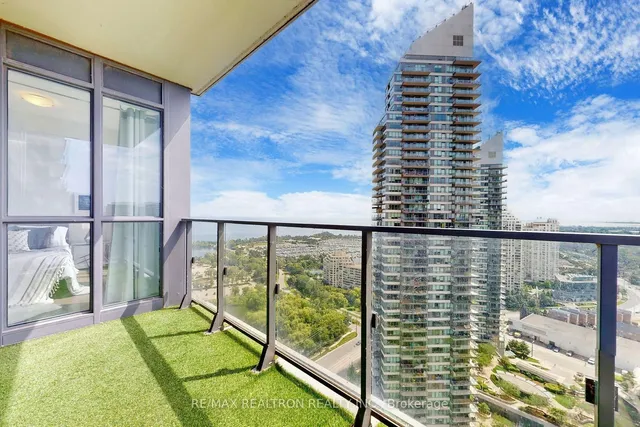 Additional property image - 2212 Lakeshore Blvd Unit 3206