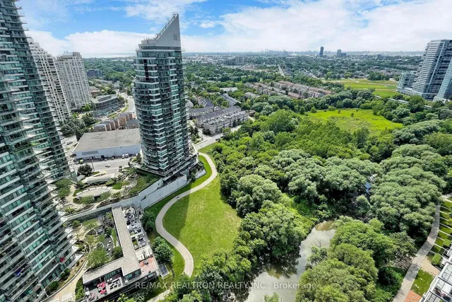Additional property image - 2212 Lakeshore Blvd Unit 3206