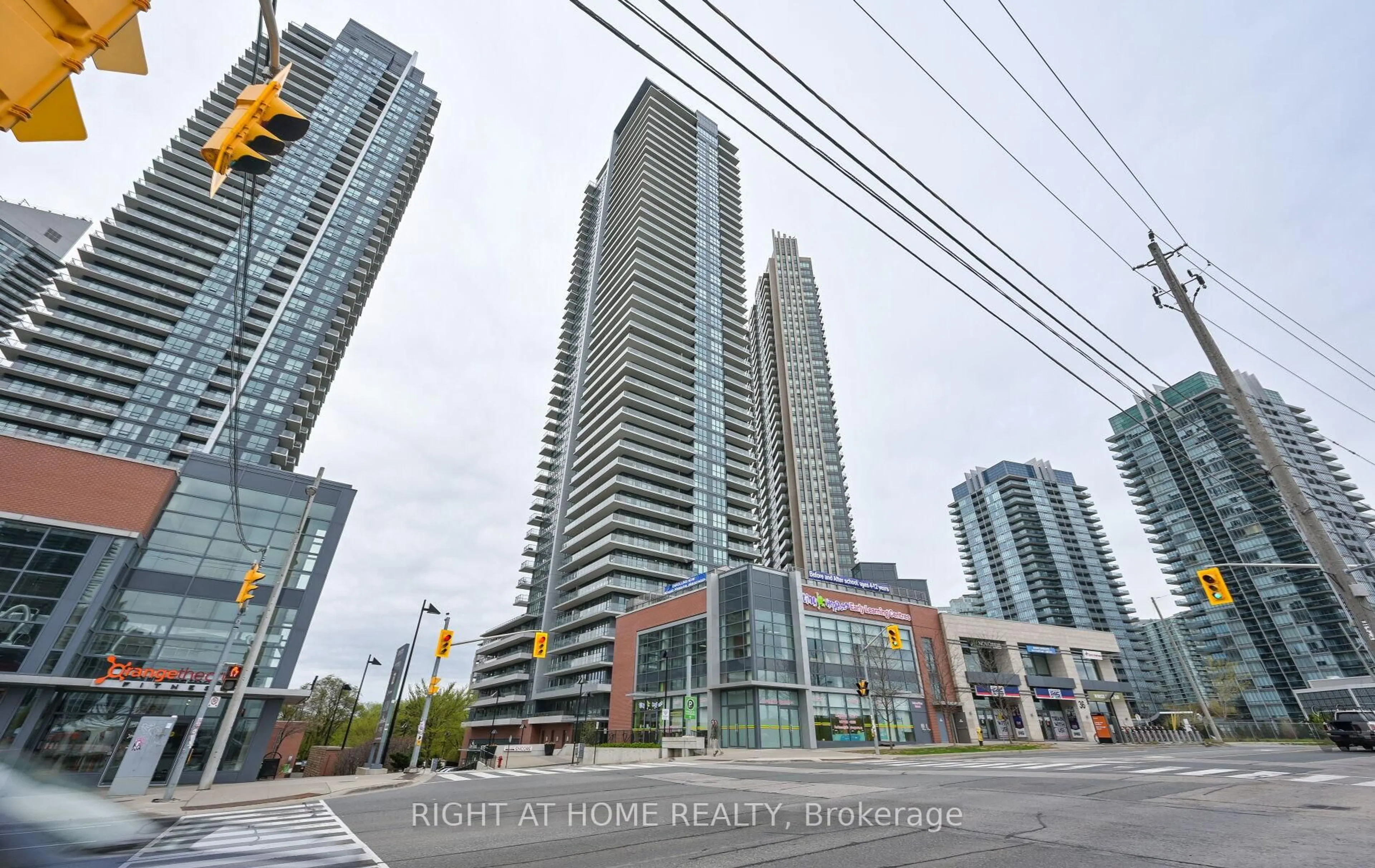 Unknown for 10 Park Lawn Rd #3507, Toronto Ontario M8Y 3H8