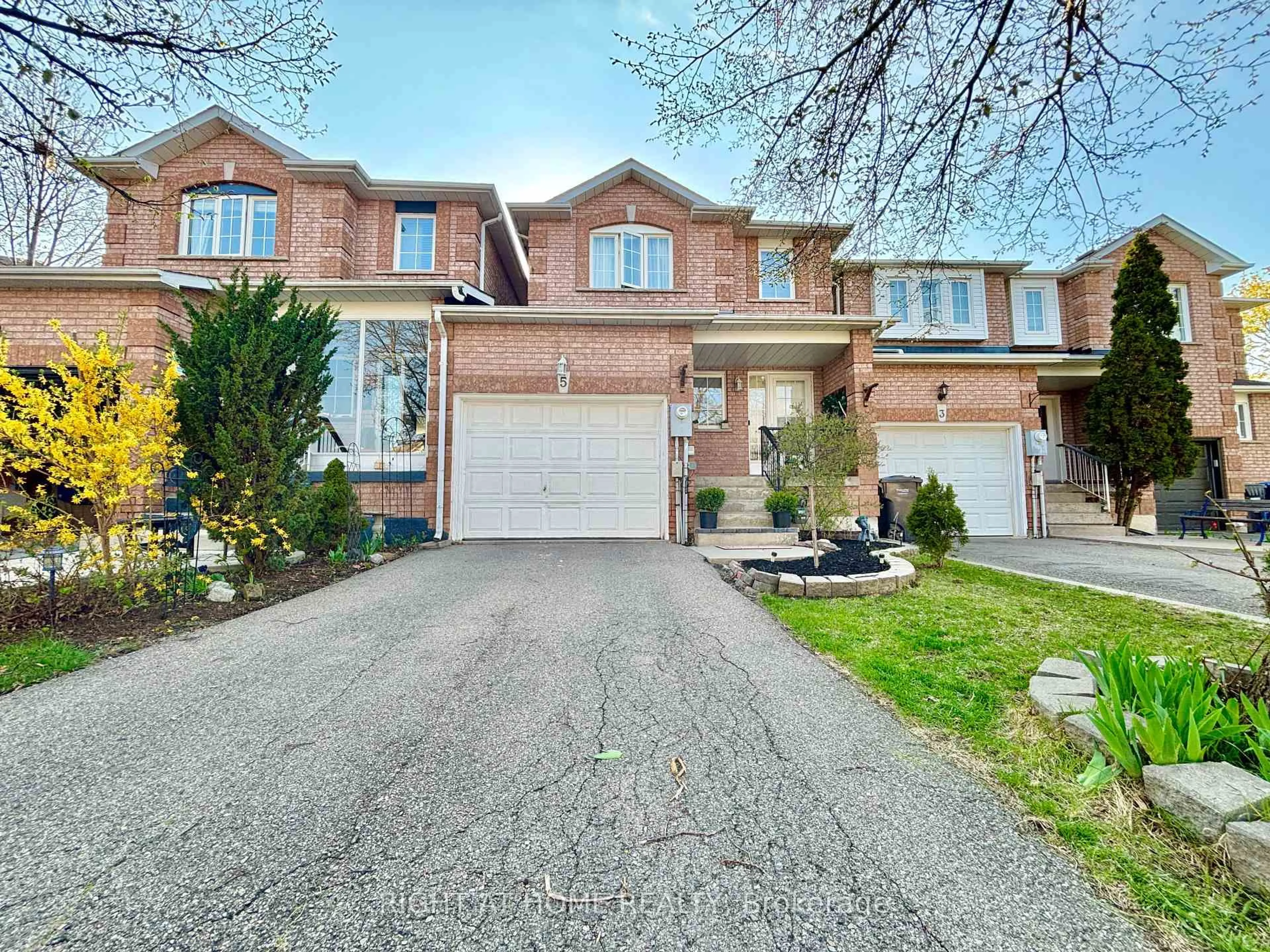 Home with brick exterior material, street for 5 Torada Crt, Brampton Ontario L7A 1H5