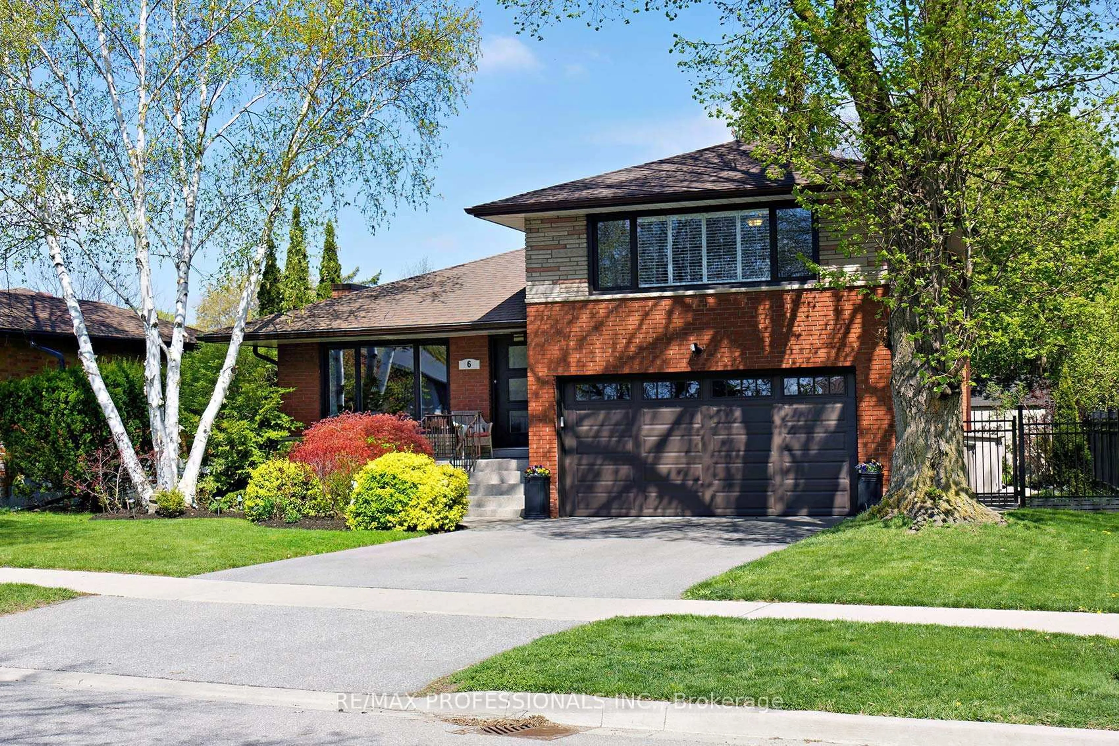 Home with brick exterior material, street for 6 Laurelwood Cres, Toronto Ontario M9P 1L5
