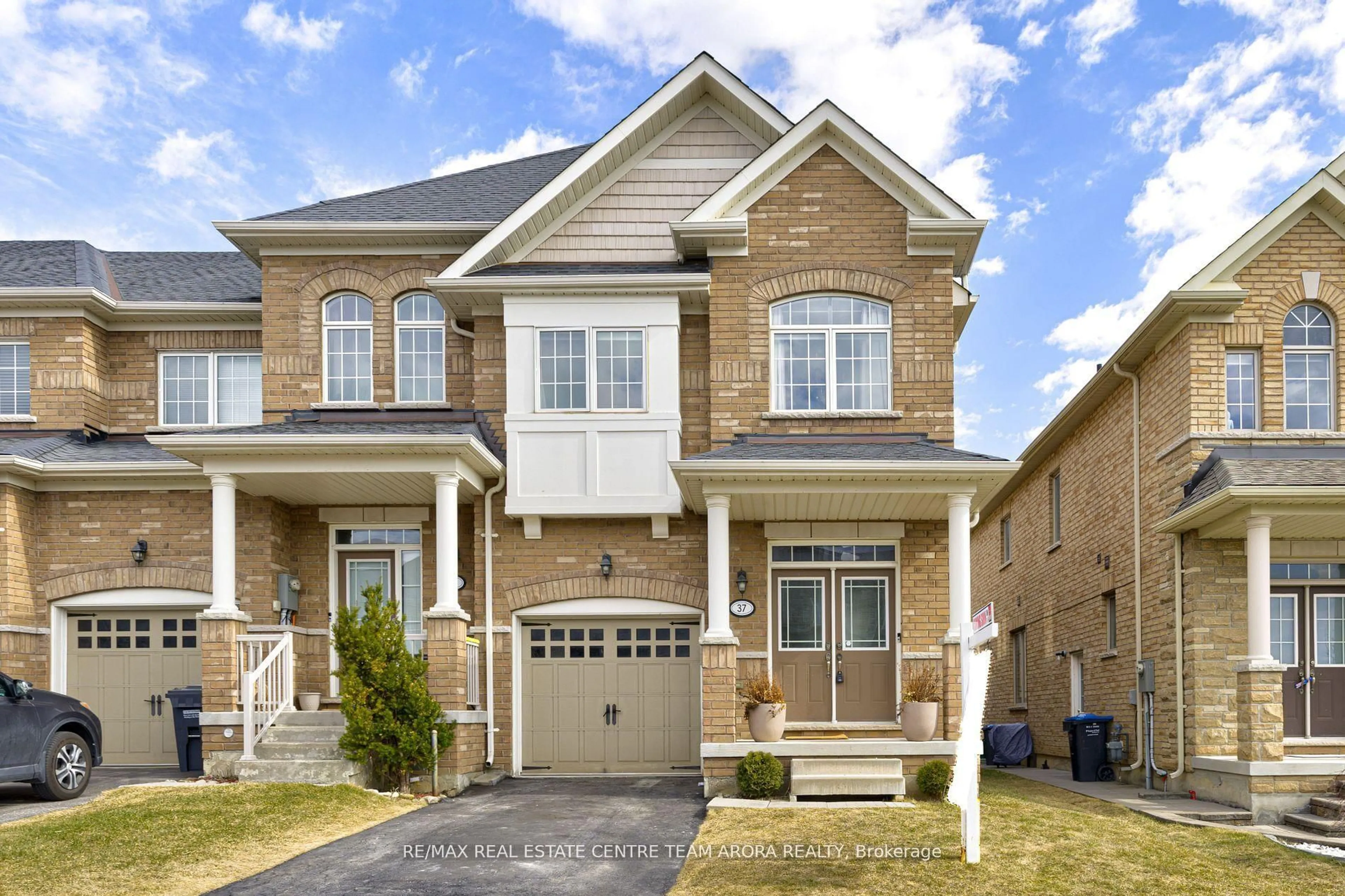 Home with brick exterior material, street for 37 Coastline Dr, Brampton Ontario L6Y 0T6
