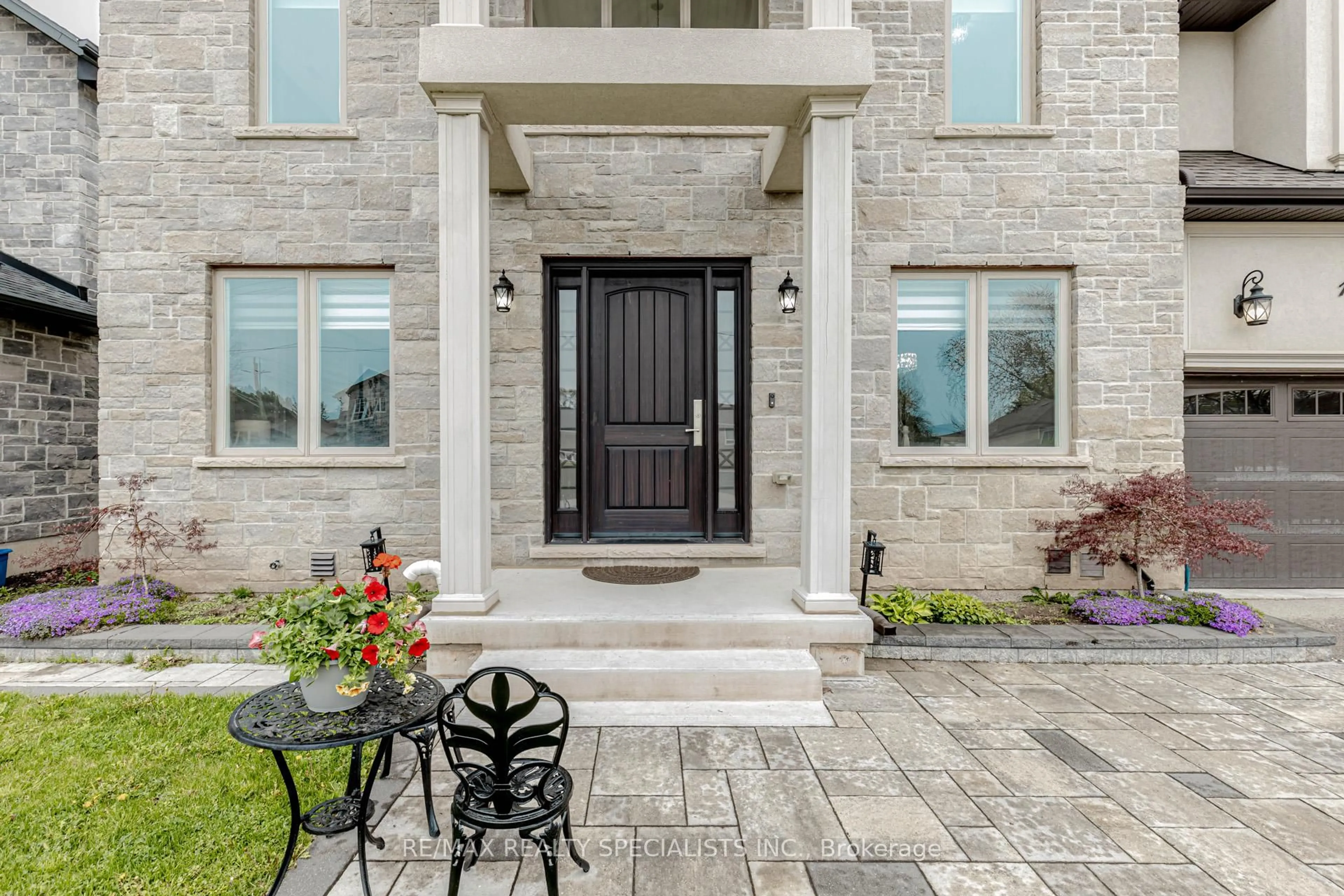 Unknown for 1469 Bridge Rd, Oakville Ontario L6L 2E2