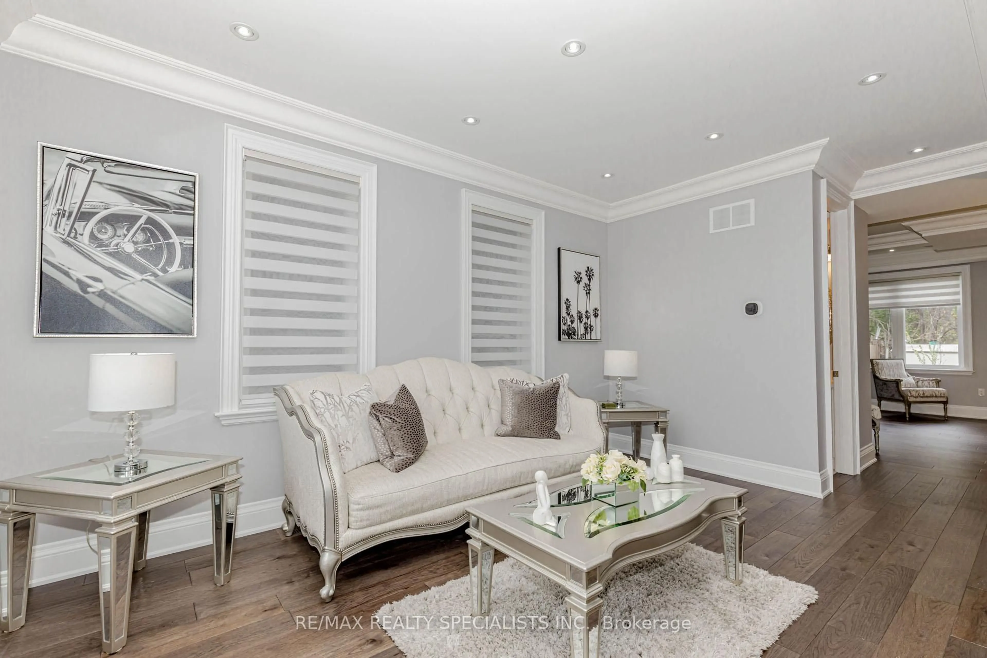 Living room with furniture, wood/laminate floor for 1469 Bridge Rd, Oakville Ontario L6L 2E2
