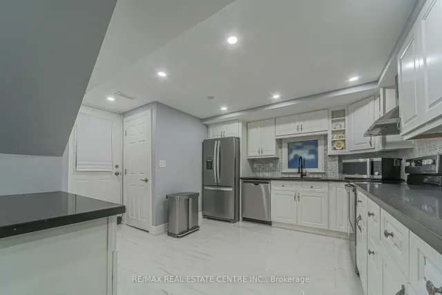 Additional image 26 of 29 Linden Cres