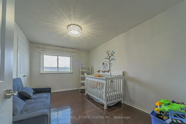Additional image 17 of 29 Linden Cres