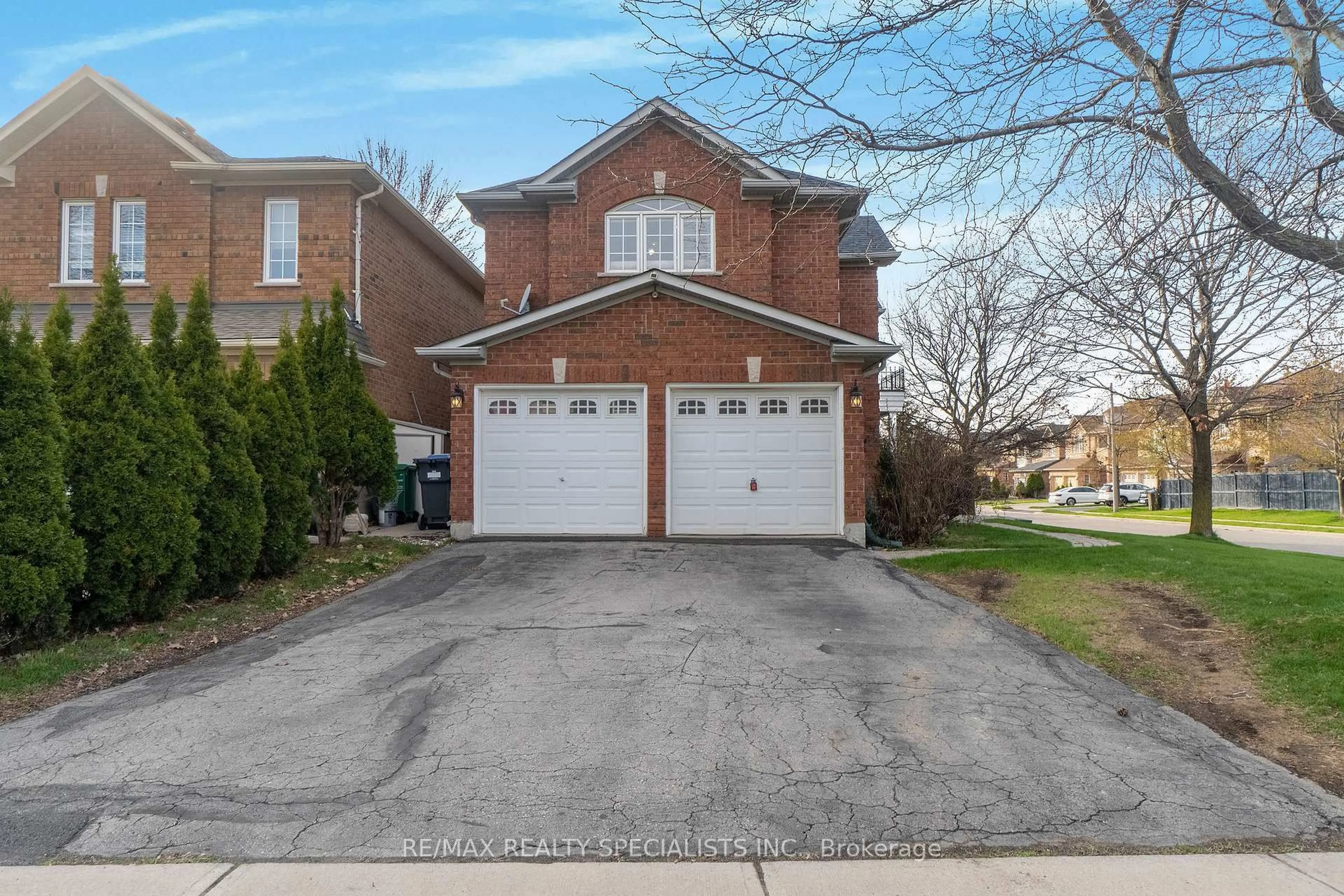 Home with brick exterior material, street for 2 Rainstorm Rd, Brampton Ontario L6R 2H4