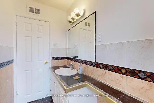 Additional property image - 43 Beckett Ave