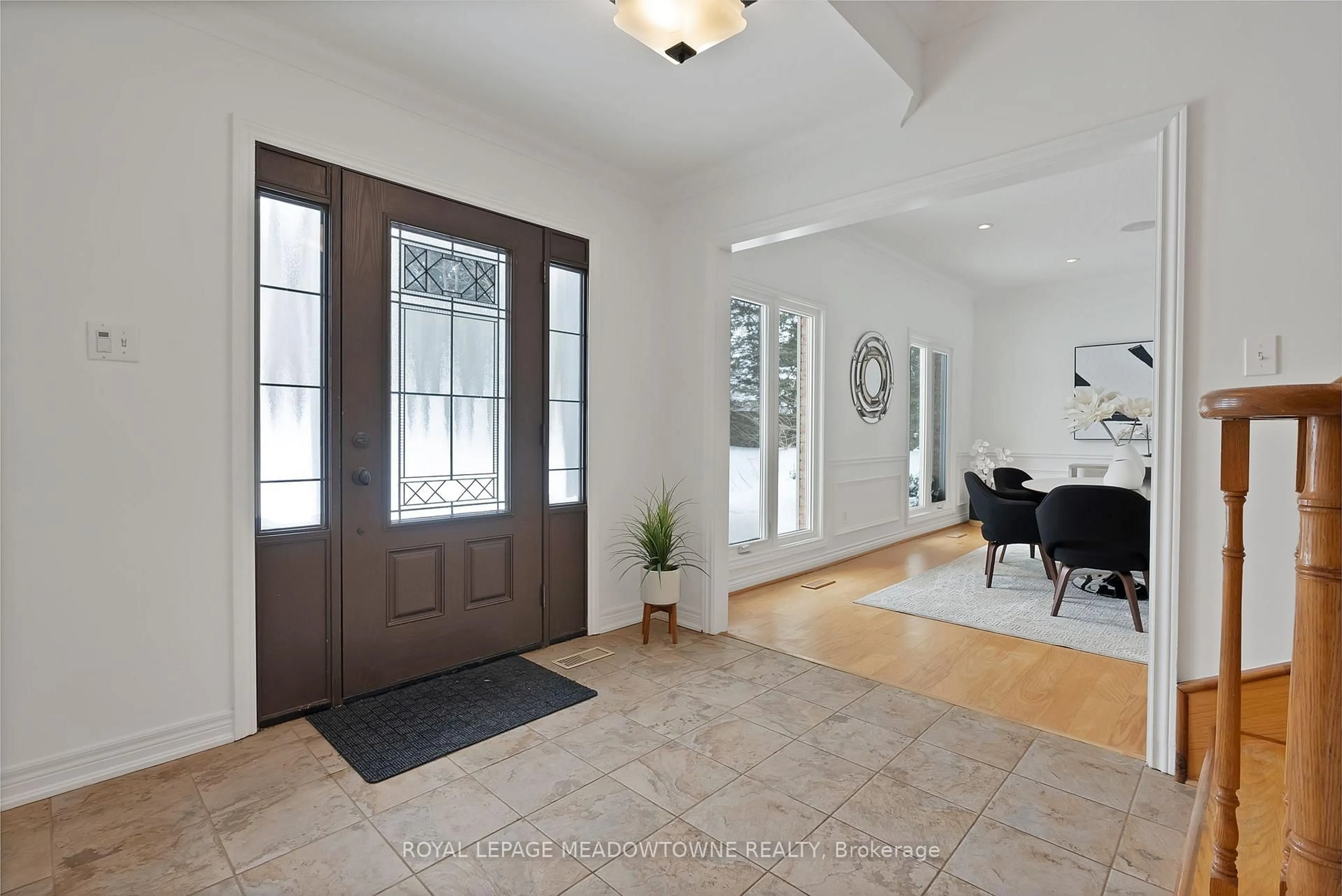 Indoor entryway for 19 Steele Home Crt, Caledon Ontario L7E 0B1