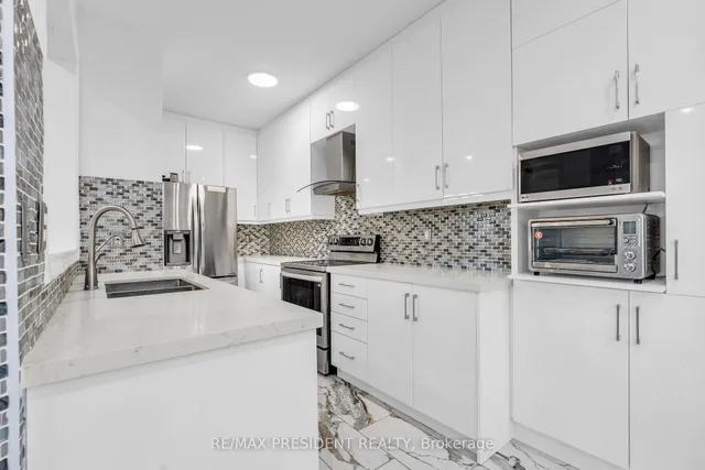 Additional image 37 of 994 Ledbury Cres