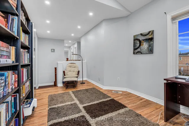 Additional image 29 of 994 Ledbury Cres