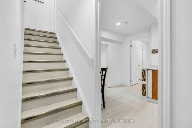 Additional image 19 of 994 Ledbury Cres