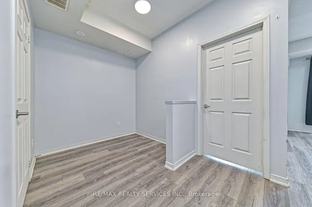 Additional property image - 50 Sky Harbour Dr Unit 411