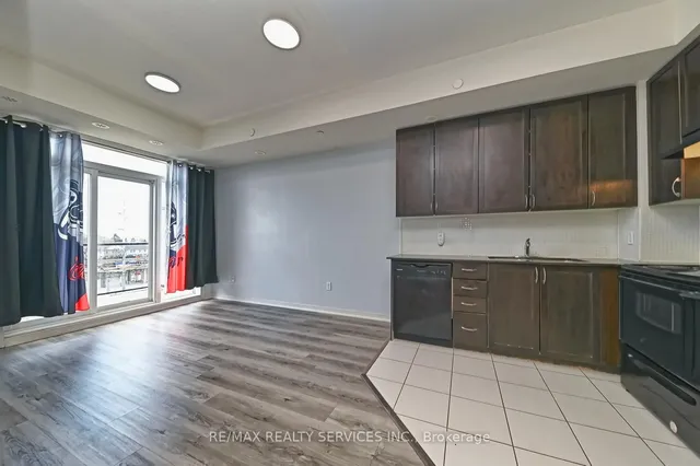 Additional property image - 50 Sky Harbour Dr Unit 411