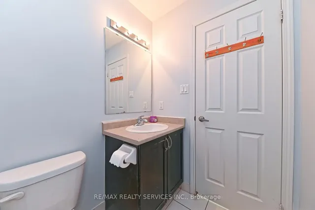 Additional property image - 50 Sky Harbour Dr Unit 411