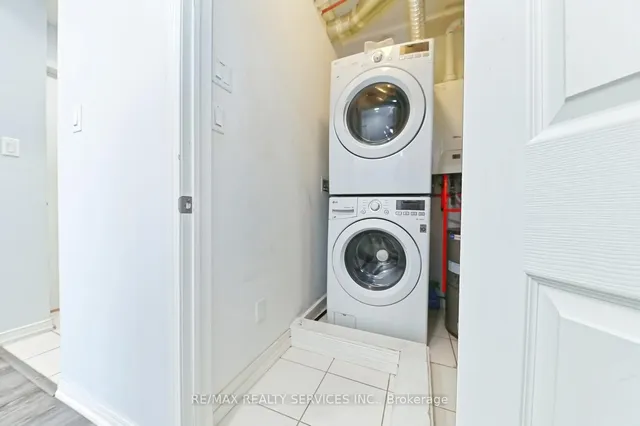 Additional property image - 50 Sky Harbour Dr Unit 411