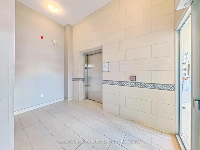 Additional property image - 50 Sky Harbour Dr Unit 411