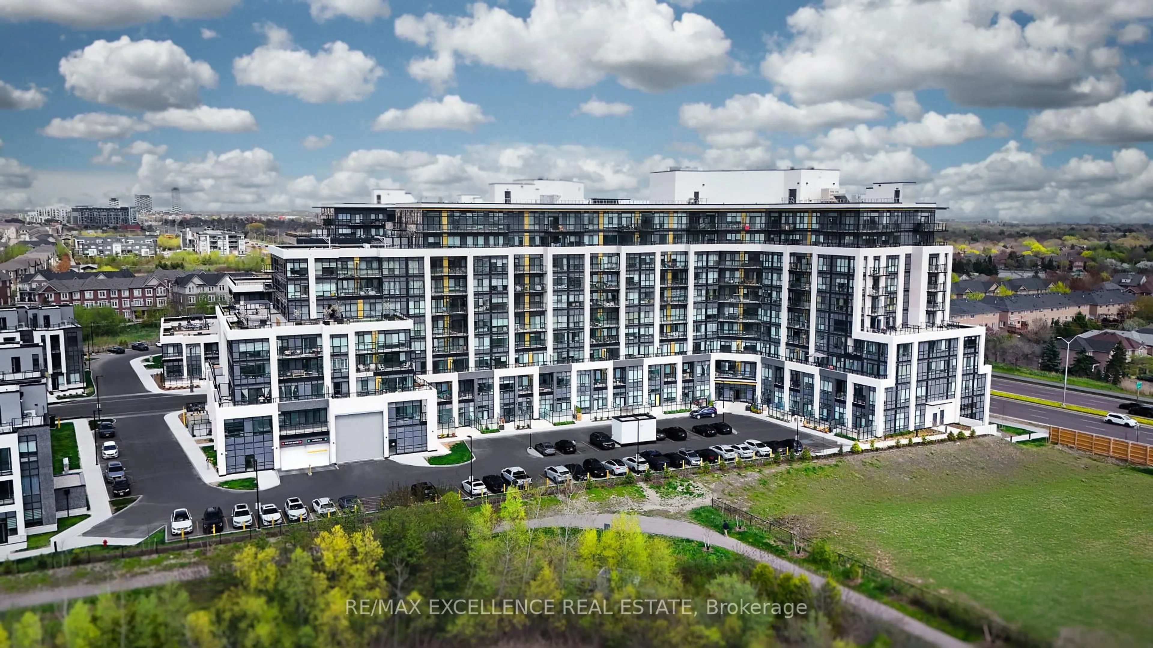 A pic from outside/outdoor area/front of a property/back of a property/a pic from drone, city buildings view from balcony for 405 Dundas St #503, Oakville Ontario L6M 4M2