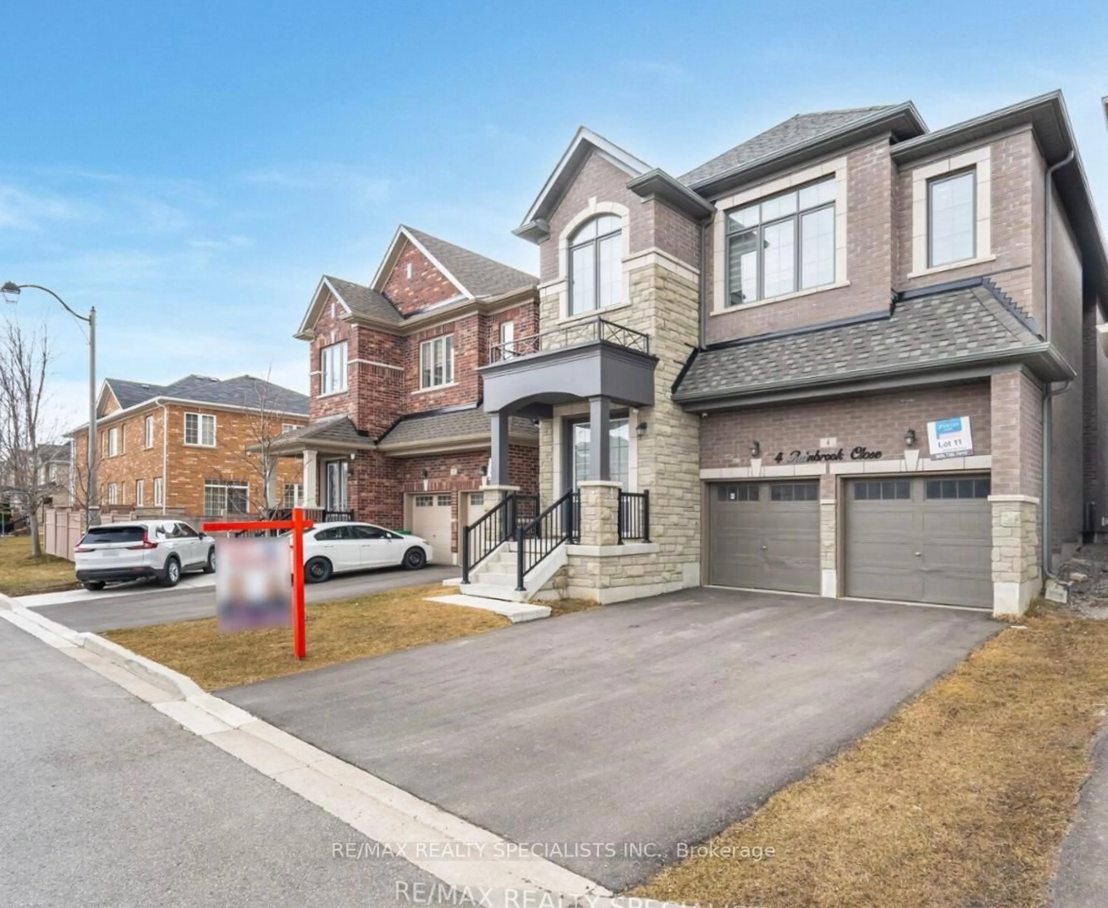 Home with brick exterior material, street for 4 Rainbrook Clse, Brampton Ontario L6R 0Z2