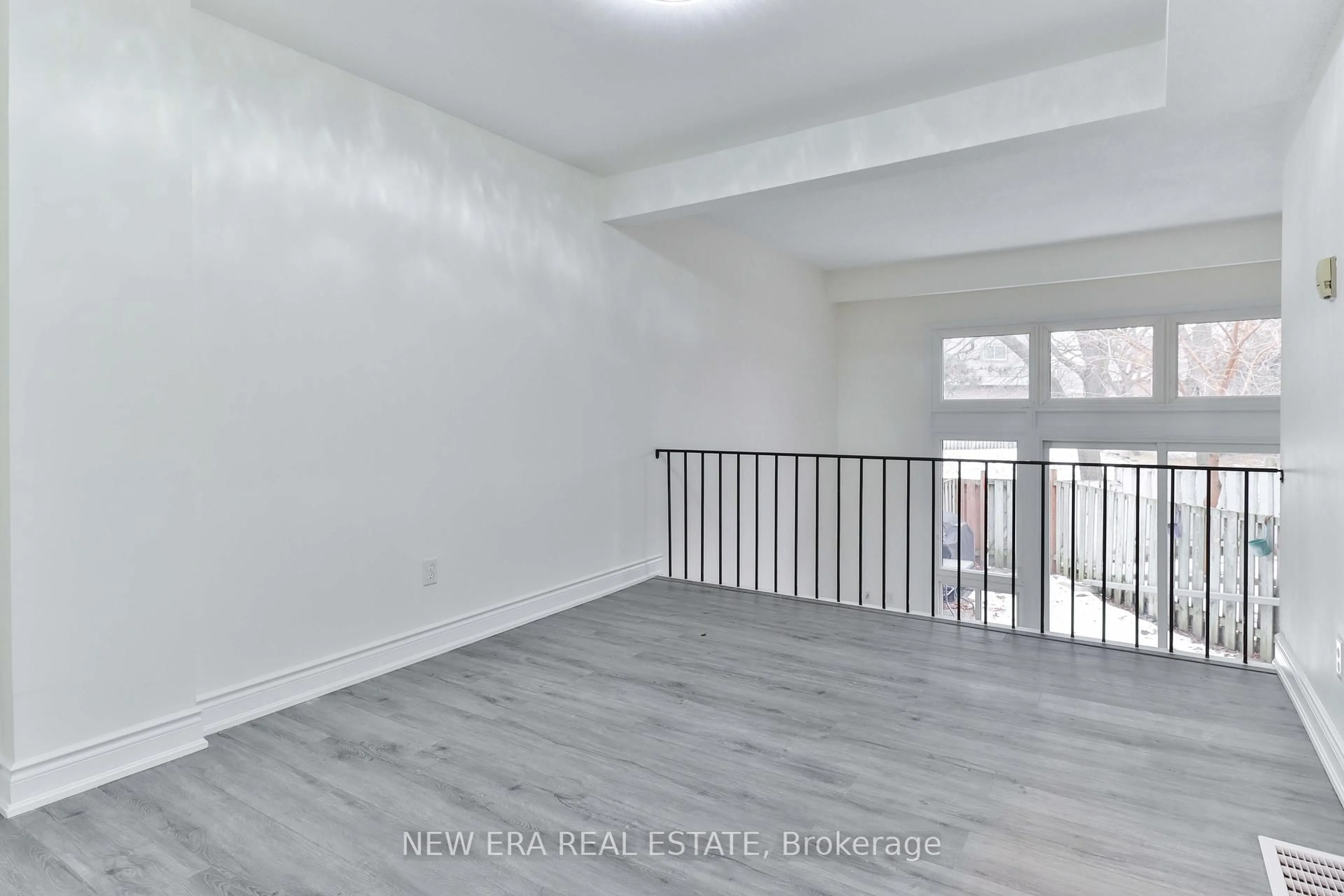 A pic of a room for 2315 Bromsgrove Rd #137, Mississauga Ontario L5J 4A6