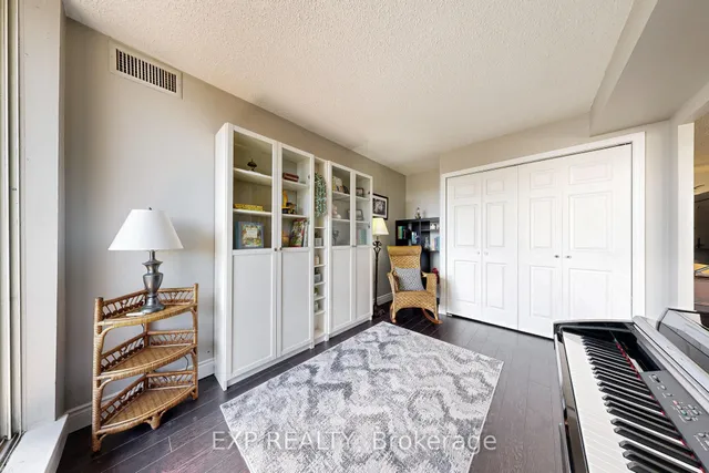 Additional property image - 5 Lisa St Unit 1502