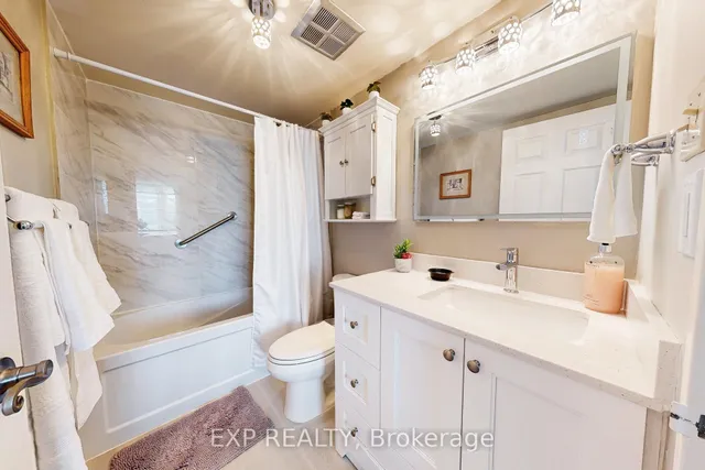 Additional property image - 5 Lisa St Unit 1502