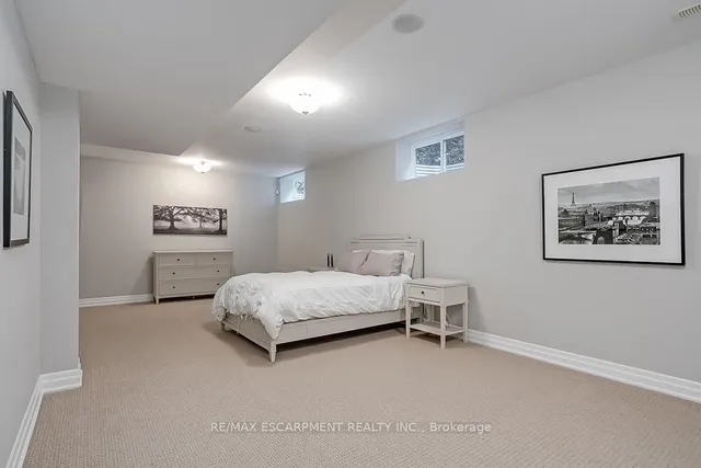 Additional property image - 246 Pomona Ave