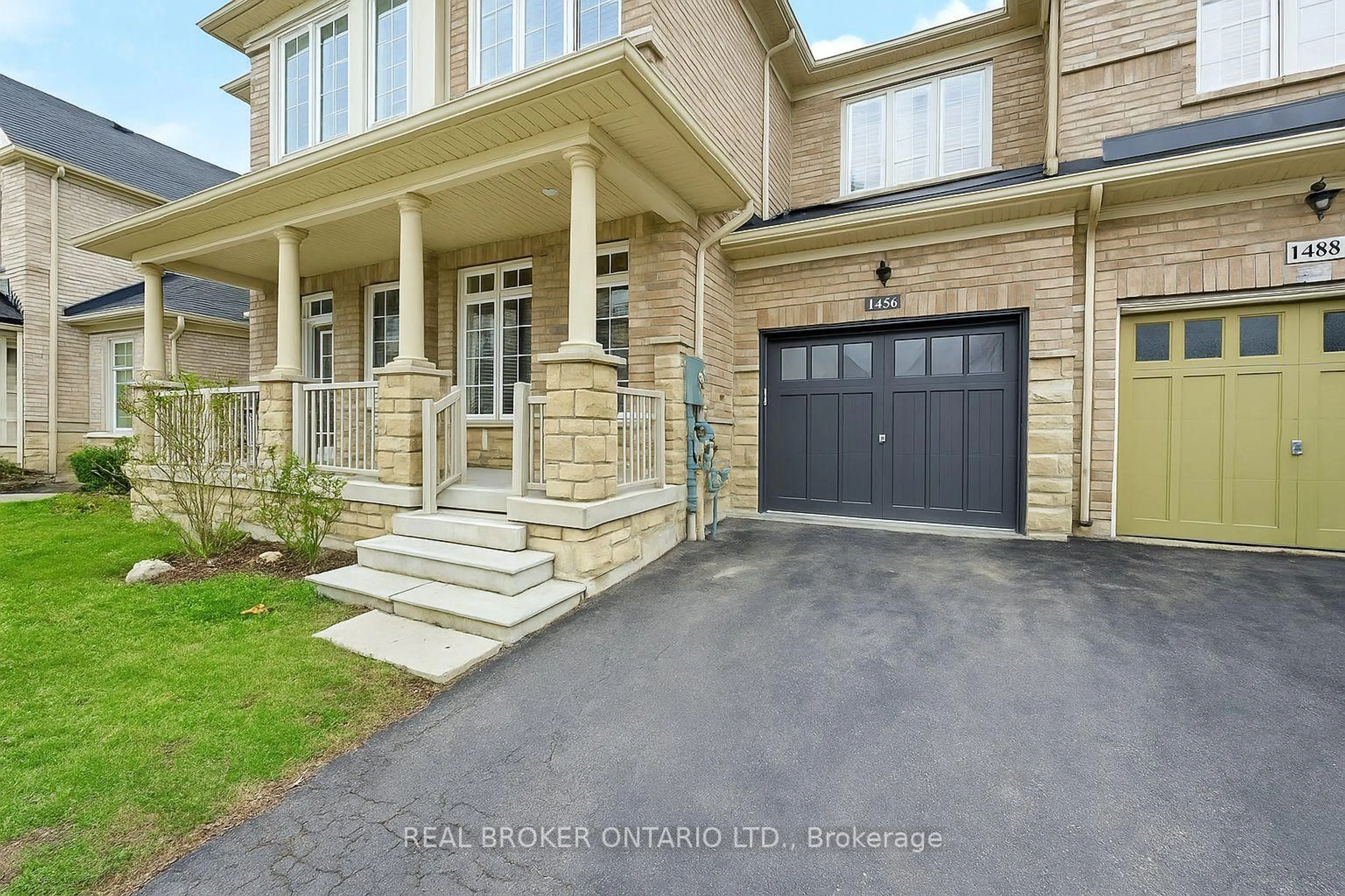 Home with brick exterior material, street for 1456 Haws Cres, Milton Ontario L9T 8V2