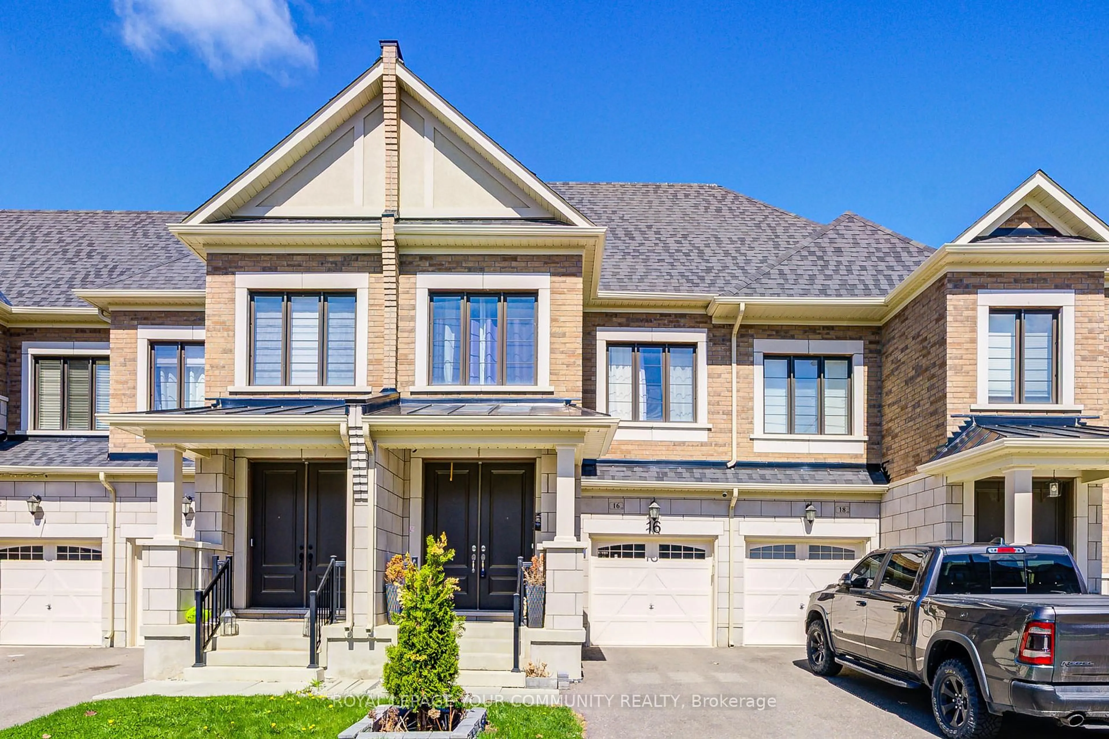 Home with brick exterior material, street for 16 Angelfish Rd, Brampton Ontario L7A 5C5