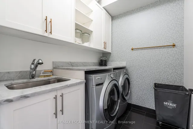 Additional property image - 1825 Pagehurst Ave