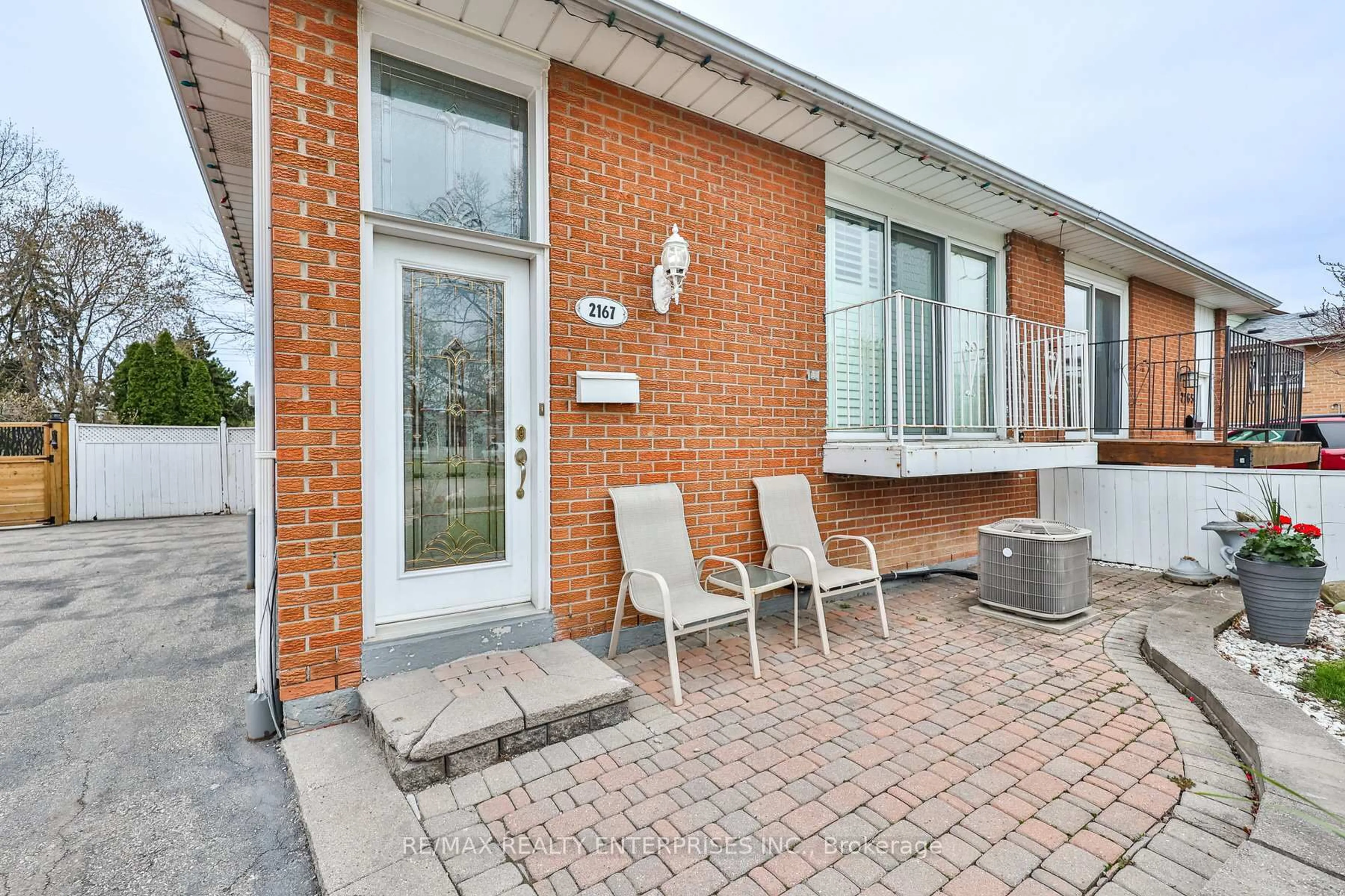 Home with brick exterior material, street for 2167 Stir Cres, Mississauga Ontario L4Y 3V2