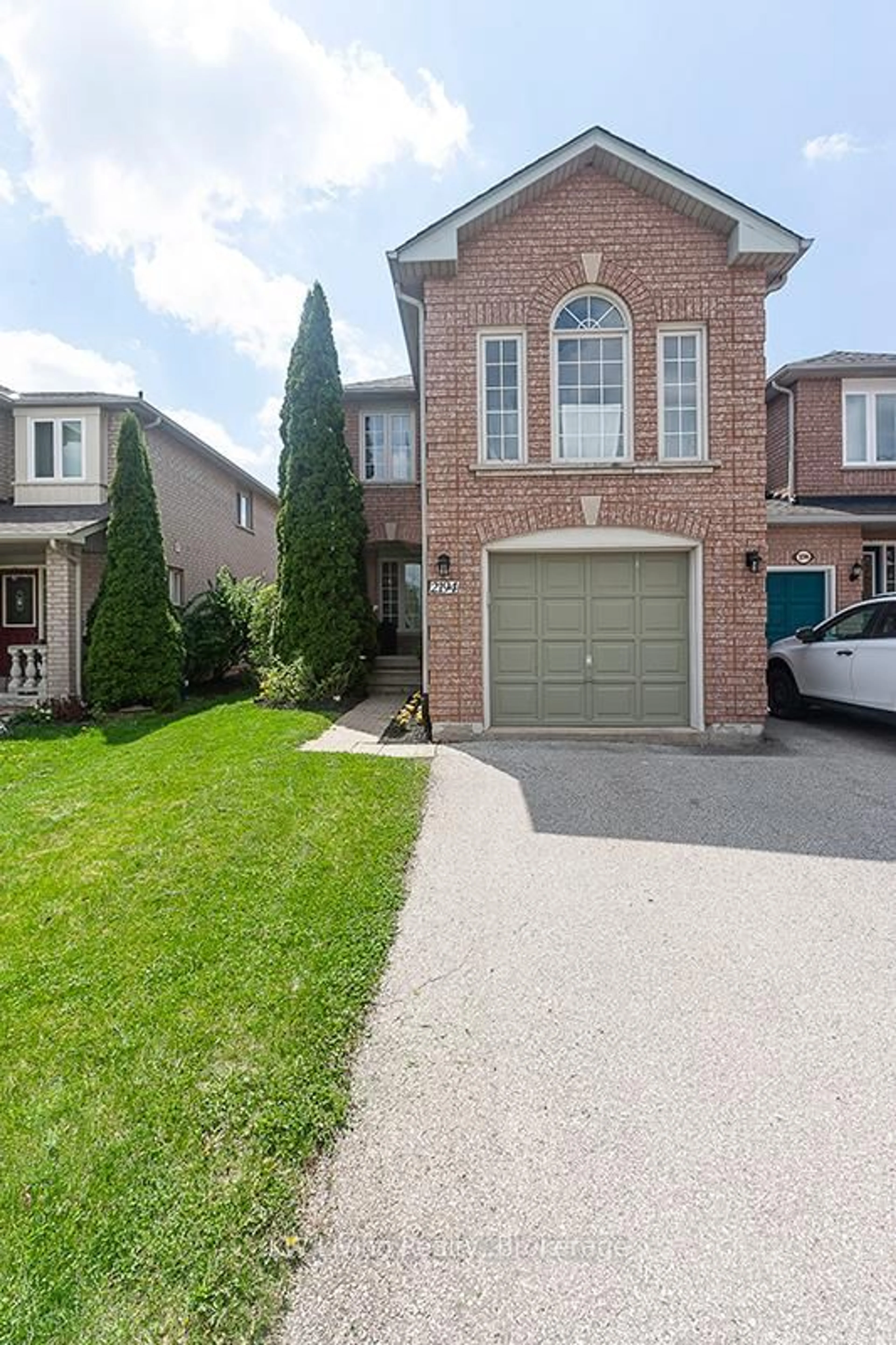 Home with brick exterior material, street for 2194 Pell Cres, Oakville Ontario L6M 3T5