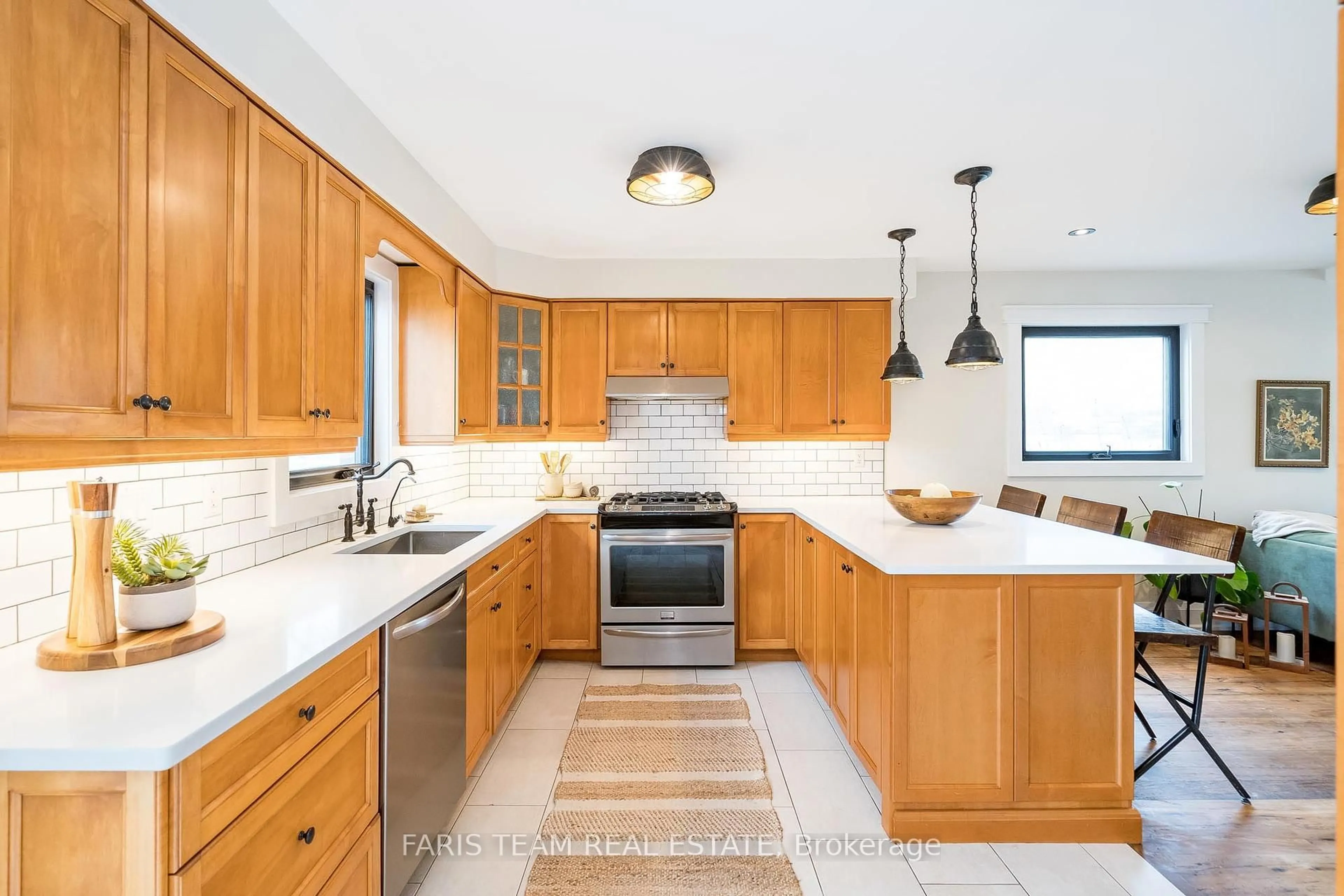 Unknown for 261 Edenwood Cres, Orangeville Ontario L9W 4M7