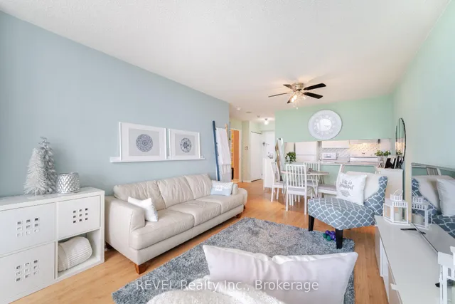 Additional property image - 12 Laurelcrest St Unit 803