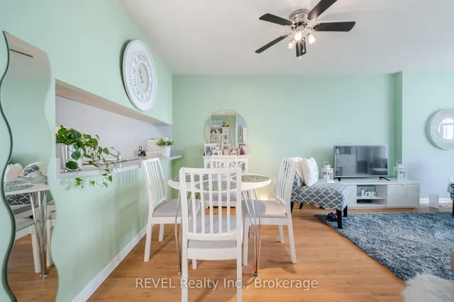 Additional property image - 12 Laurelcrest St Unit 803