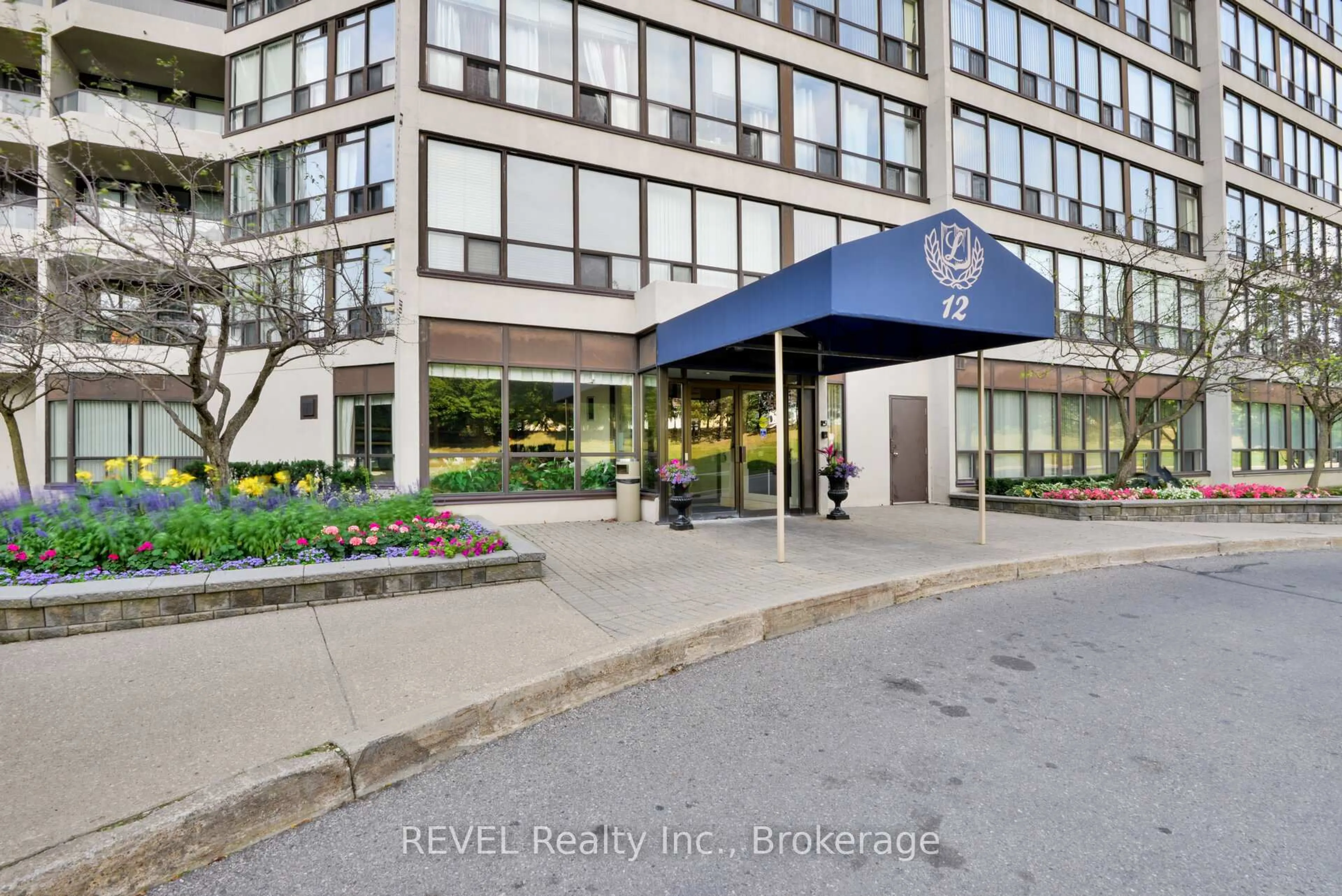 Unknown for 12 Laurelcrest St #803, Brampton Ontario L6S 5Y4