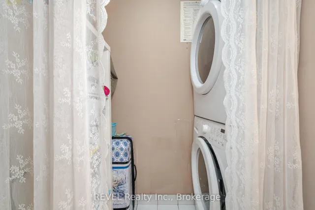 Additional property image - 12 Laurelcrest St Unit 803