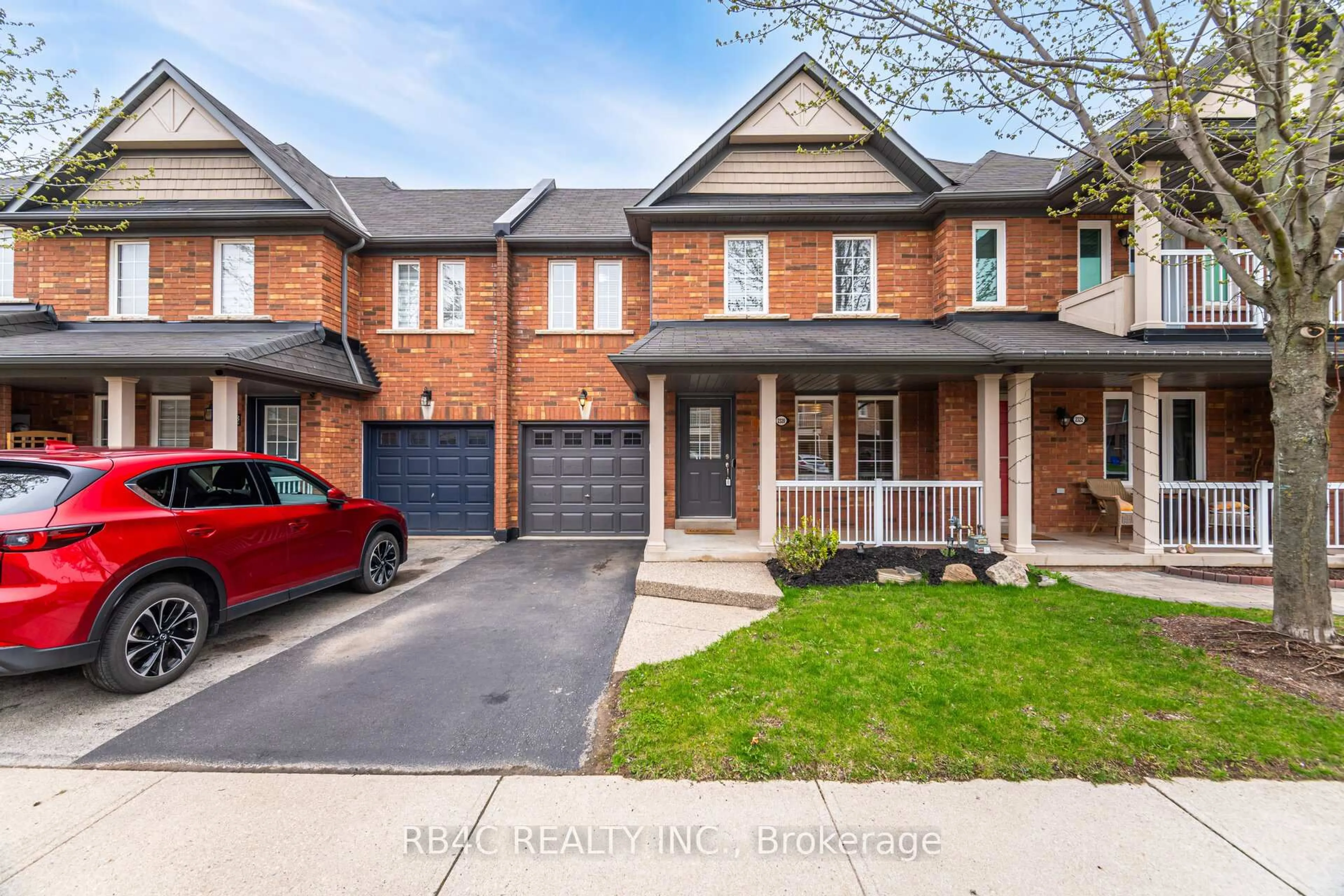 Home with brick exterior material, street for 2320 Saddlecreek Cres, Oakville Ontario L6M 5J7