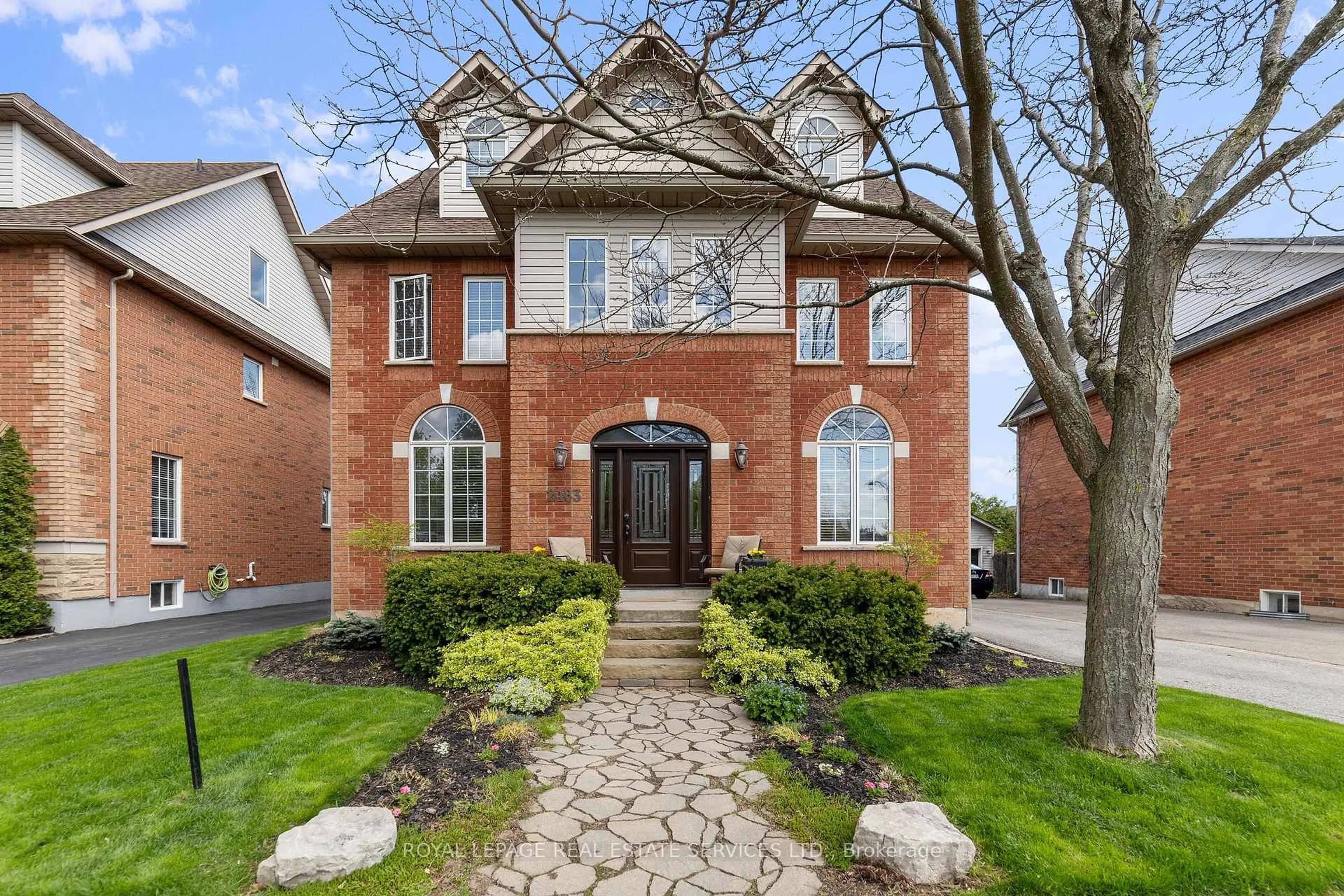 Home with brick exterior material, street for 2483 Sunnyhurst Clse, Oakville Ontario L6H 7K5