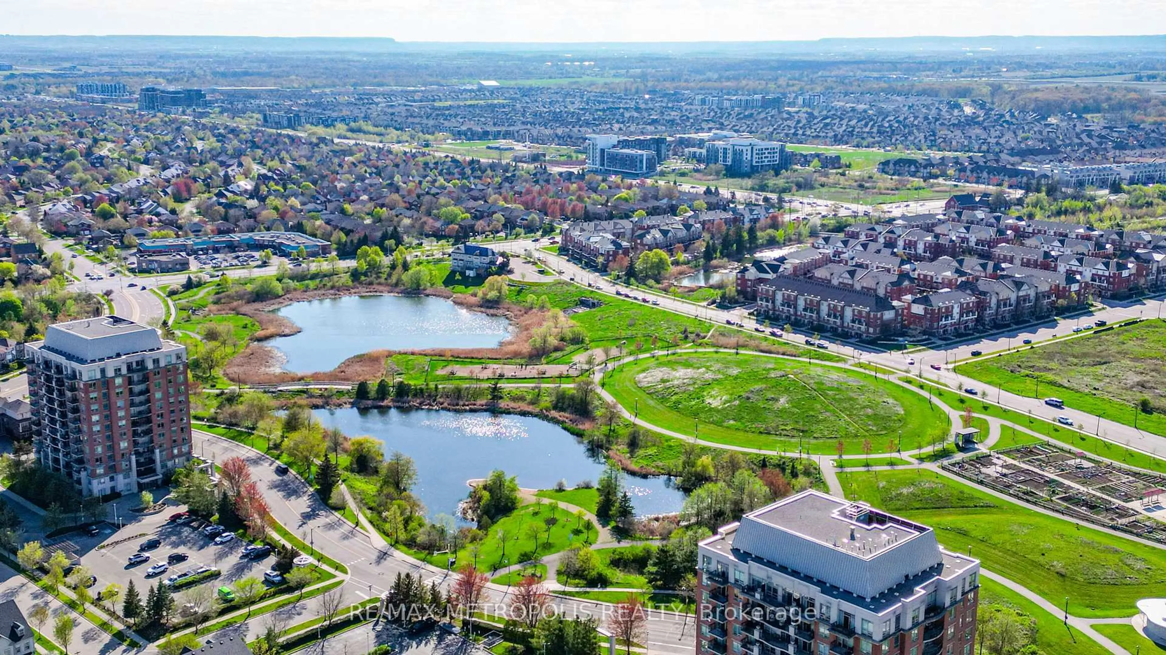 A pic from outside/outdoor area/front of a property/back of a property/a pic from drone, water/lake/river/ocean view for 2361 Parkhaven Blvd #2, Oakville Ontario L6H 7S7