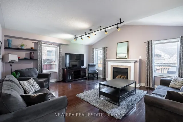 Additional property image - 275 Cresthaven Rd
